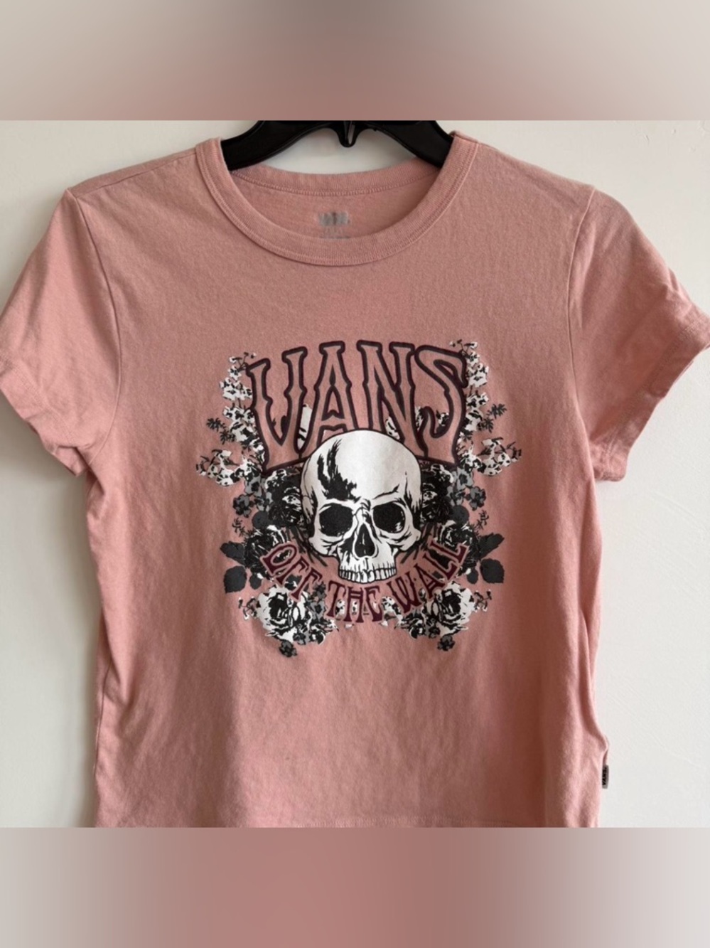 Van’s Pink Skull T-Shirt | Small
